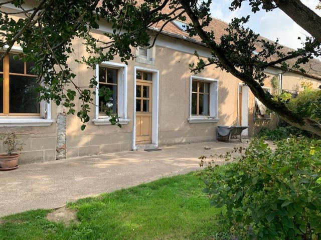 Bed and Breakfast Ferme Des Trois Poiriers, Teloche Екстер'єр фото